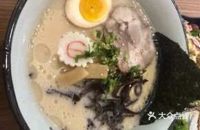 Crunchy Pork Collar Noodles