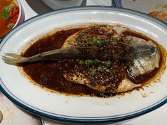-八府香鸭·啫啫煲(华山路店)