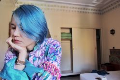 -SALON V