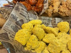 -BHC炸鸡(明洞总店)