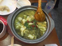 -周鱼小馆石锅酸菜鱼(活力汇店)