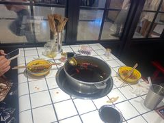 -九街淑芬掌中宝串串公司(两路金港国际店)