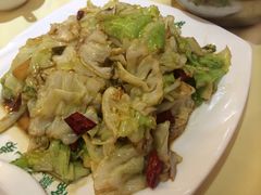 炝炒圆白菜-常赢三兄弟·清真涮肉·清真炒菜(朝阳新城店)
