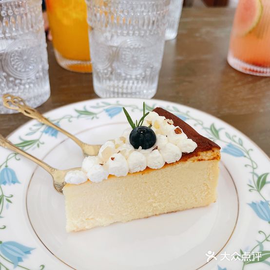 弥生花坊bloom flower(师部农场店)