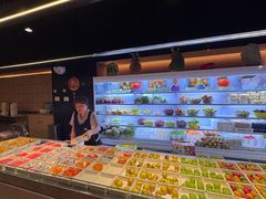 -涨巢·潮玩水疗局