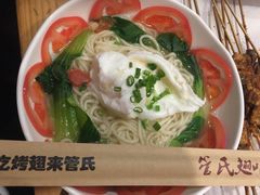 -管氏翅吧(护国寺店)
