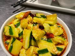 -龙巢盱眙龙虾·牛蛙·烧烤宵夜(八卦岭店)