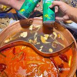🔥云南风味大揭秘｜洱火酸汤火锅，鲜掉眉毛🌈 