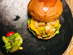 -HIGH FIVE哈福手工汉堡(桂林路店)