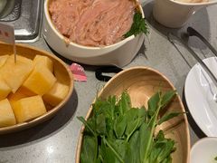 -海底捞火锅(世豪广场店)