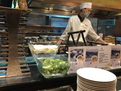 自助取餐区-新疆尊茂银都酒店