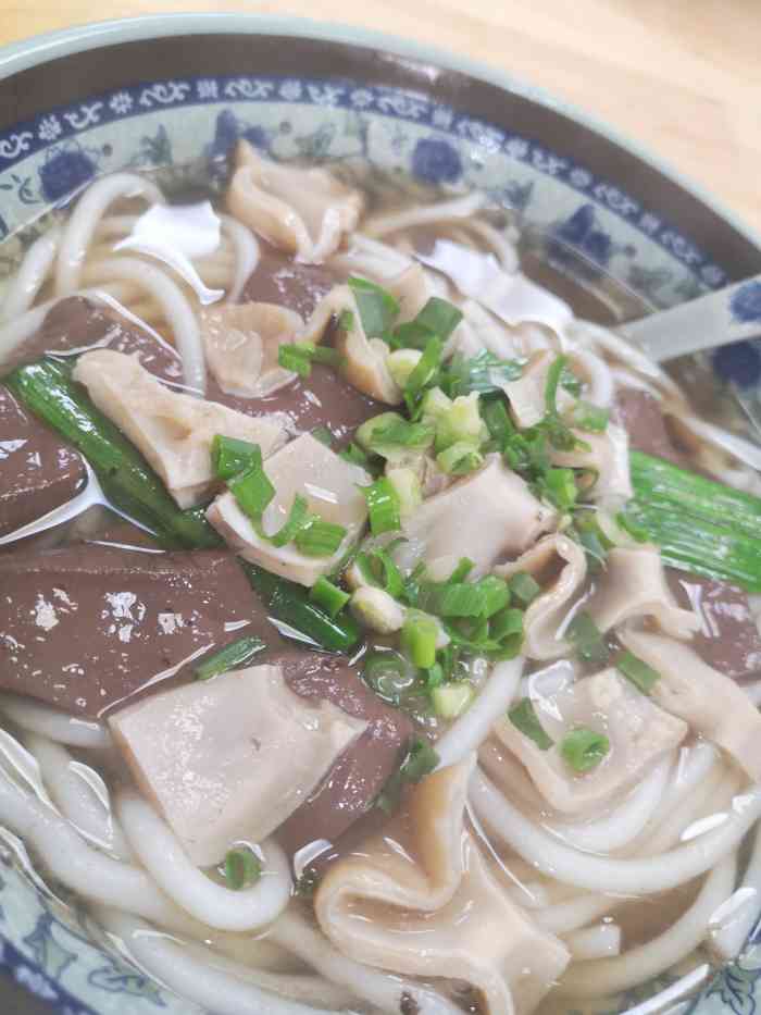 老仓桥猪脏粉-"温州自己的面食种类之一——猪脏粉还有一.