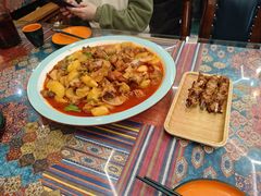 -乡村馕坑肉·烧烤·新疆菜·本地人更爱吃(阿勒泰首店)