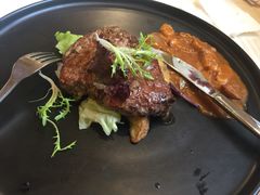 -红房子西菜馆(淮海中路店)