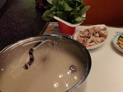-洪氏嗨捞·猪肚鸡火锅(阳光天地店)
