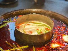 -渝涯重庆豆花老火锅(中赢国际店)