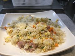 -深圳大学城荔园一食堂(校园路)