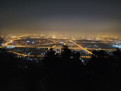 -鬼笑石后山停车场
