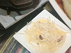 -乌苏疆遇集市烧烤新疆菜(乌苏啤酒小镇店)