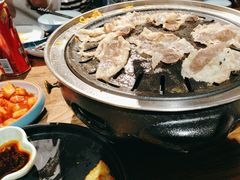 -明洞阿姨·韩式酱蟹烤肉·创意料理(三元桥店)