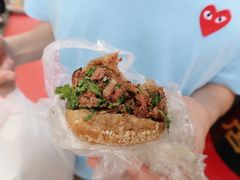 烧饼夹牛肉-白魁老号饭庄(安内店)
