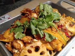 馋嘴香锅牛蛙-佬肥猫(周浦万达店)