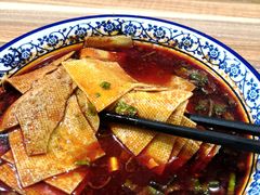-老字号杨坡红油米线腊汁肉夹馍(东四道巷店)