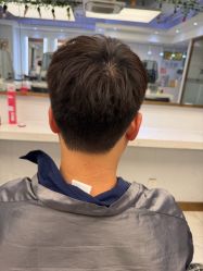 -镁连社·美联社