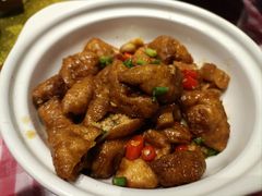 土猪肉烧衡阳油豆腐-老湘村·湖南土菜(天河维多利店)