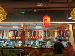 -谭鸭血老火锅(万象九宜城店)