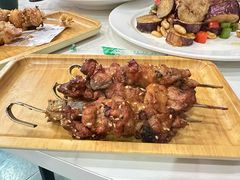 -乡村馕坑肉·烧烤·新疆菜·本地人更爱吃(阿勒泰首店)