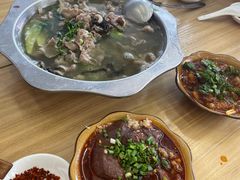 -谢老五跷脚牛肉·非遗传承店