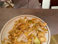 -锅飘飘·东北铁锅炖(雨花客厅店)