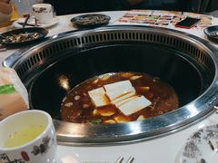 -哈尔滨烧烤·山河村铁锅炖(交大店)