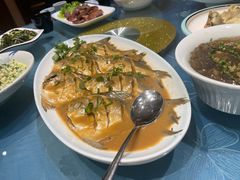 -乔家小院•非遗驴肉•本地小海鲜(滨河路店)