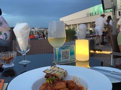 -Horizons Sky Bar & Cigar Lounge(太平洋丝绸酒店店)