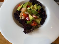 牛油果虾仁沙拉-兰特伯爵西餐厅·啤酒屋(方庄店)