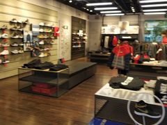 -NIKE KICKS LOUNGE体验店(北京新中关店)