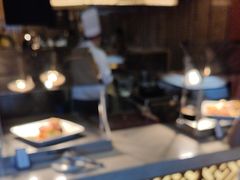 -东西风牛排馆周末烧烤自助(首都机场希尔顿店)