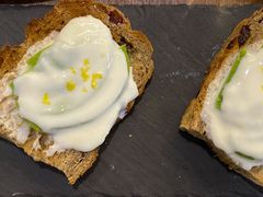 牛油果烤面包配酸奶-1861意大利餐厅(文化广场店)