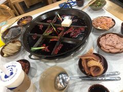 -正贰捌经重庆老火锅(建设路店)
