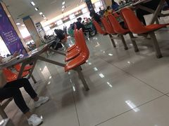 -西安外国语大学-学生食堂(栾树大道店)