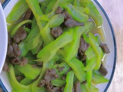凉瓜炒牛肉-东漖肉菜综合市场