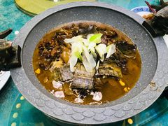 -山明水秀大饭店