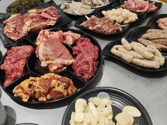 -啊美丽炭火烤肉(滑翔一店)