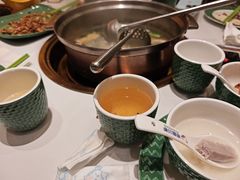 -润园四季椰子鸡火锅(卓越INTOWN店)
