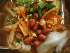 -卓雅桂林米粉
