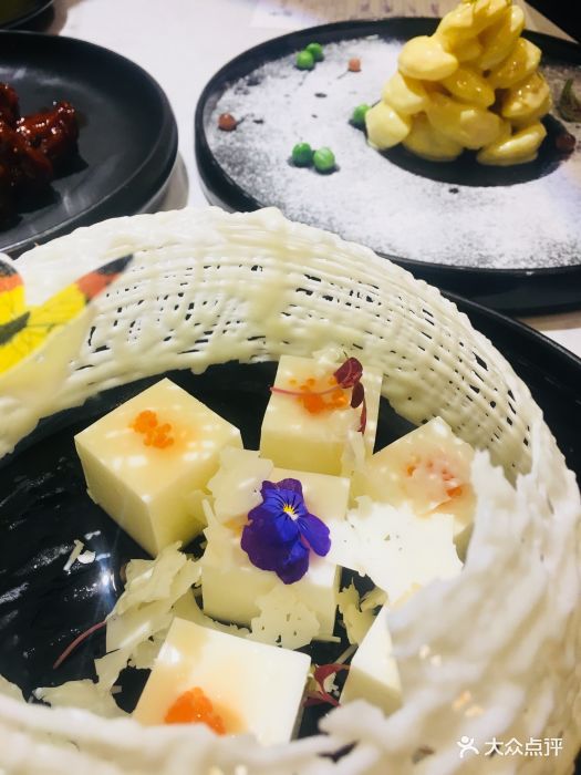 荟廷·晶萃(凯德晶萃店)白色恋人图片