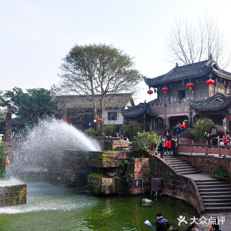 攻略｜成都黄龙溪古镇，最商业的成都古镇