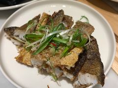 咸香酥脆黄花鱼-莆田餐厅PUTIEN(三里屯店)